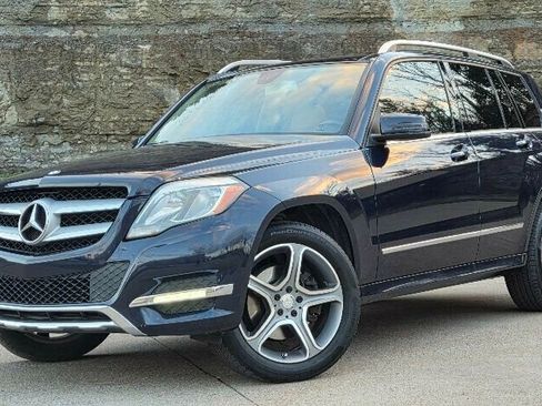 Used 2014 Mercedes-Benz GLK 250 BlueTEC 4MATIC image 4