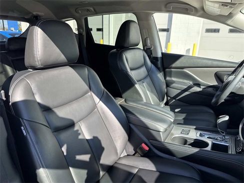 Used 2024 Nissan Murano SV w/ SV Midnight Edition Package image 10