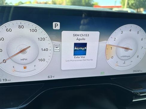 Used 2025 Genesis GV80 2.5T Standard image 14