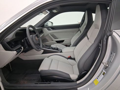 Certified 2026 Porsche 911 Carrera S image 5
