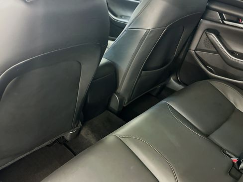 Used 2023 MAZDA MAZDA3 s FWD image 28