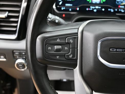 Used 2024 GMC Sierra 2500 Denali w/ Denali Reserve Package AWD/4WD image 19