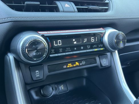 New 2025 Toyota RAV4 XLE image 15