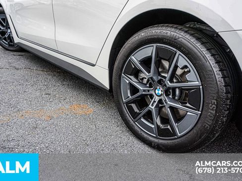 Used 2025 BMW i4 eDrive40 image 17