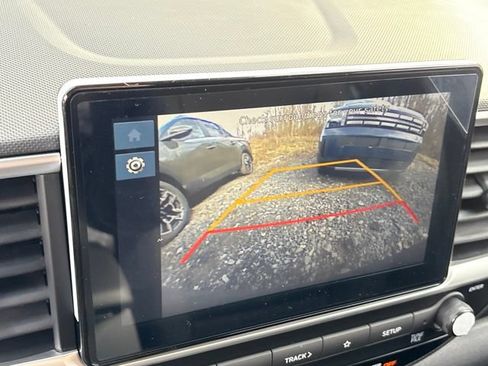New 2026 Hyundai Venue SE FWD image 8