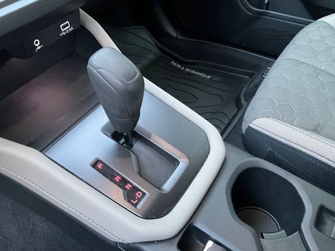 Certified 2025 Subaru Forester image 28