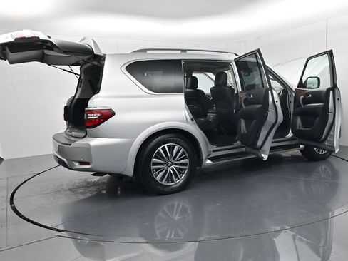 Used 2023 Nissan Armada SL w/ Captain's Chairs Package RWD image 72