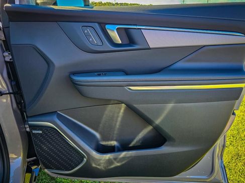 New 2026 Buick Enclave Sport Touring w/ Power Package image 49