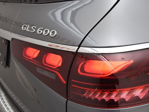 New 2026 Mercedes-Benz Maybach GLS 600 4MATIC image 11