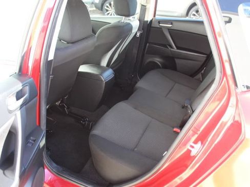 Used 2013 MAZDA MAZDA3 i Touring image 29