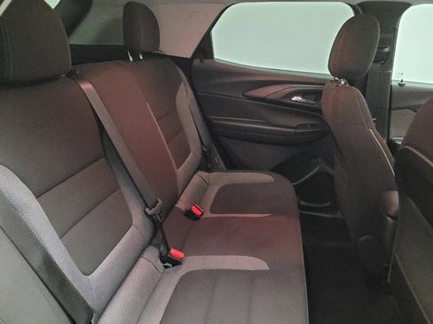 Used 2021 Chevrolet TrailBlazer LT FWD image 19