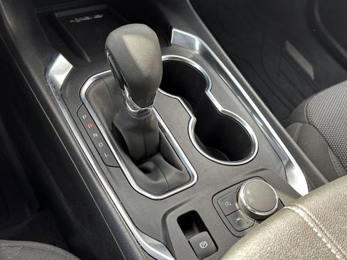 Certified 2023 Chevrolet Traverse LT image 26