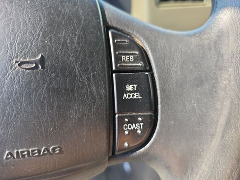 Used 2002 Ford F250 XL AWD/4WD image 26