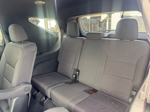 Used 2024 Chevrolet Traverse Z71 w/ Enhanced Driving Package image 26