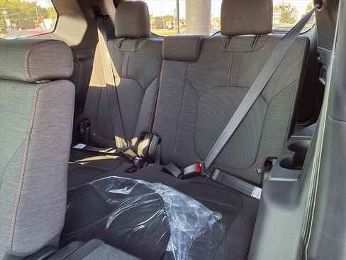 New 2025 Honda Pilot Sport image 19