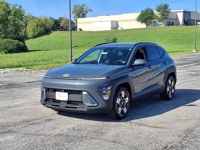 Used 2025 Hyundai Kona SEL FWD image 14