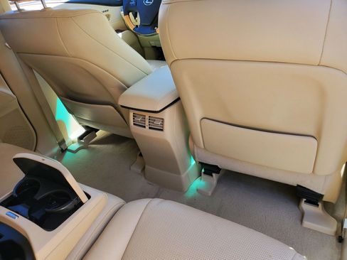 Used 2012 Lexus RX 350 FWD w/ Premium Pkg image 36