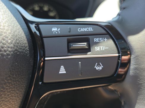 Used 2024 Honda HR-V EX-L image 24