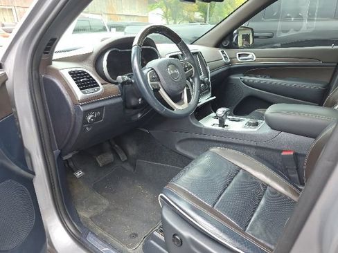 Used 2015 Jeep Grand Cherokee Overland AWD/4WD image 10