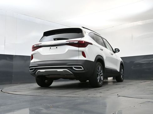 Used 2022 Kia Seltos S AWD/4WD image 23