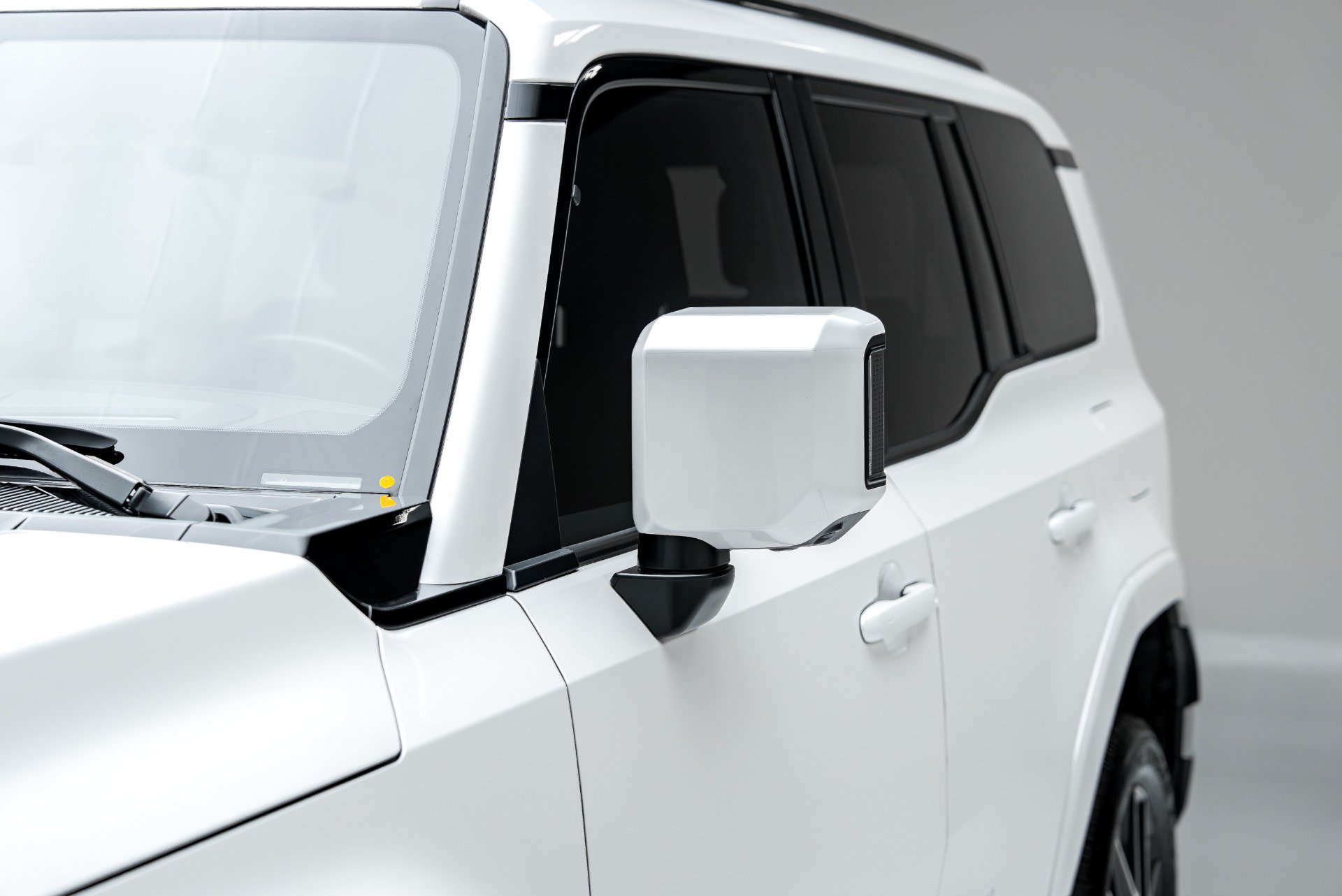 Used 2024 Lexus GX 550 w/ Accessory Package (2T) AWD/4WD image 24