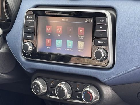 New 2025 Nissan Versa SV w/ Trunk Package image 12