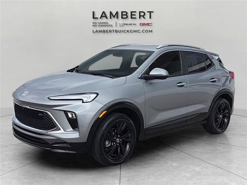 Used 2024 Buick Encore GX Sport Touring w/ Advanced Technology Package image 1