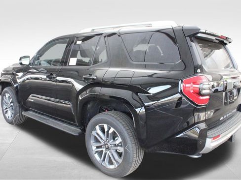 New 2026 Toyota 4Runner Limited AWD/4WD image 14