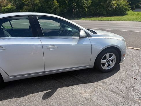 Used 2014 Chevrolet Cruze LT w/ All-Star Edition FWD image 5
