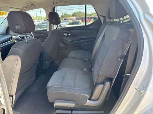 Used 2020 Chevrolet Traverse LS FWD image 14