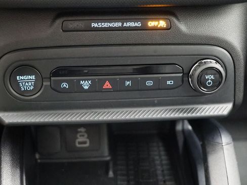 Used 2025 Ford Bronco Sport Badlands image 22