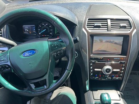 Used 2016 Ford Explorer Sport AWD/4WD image 12