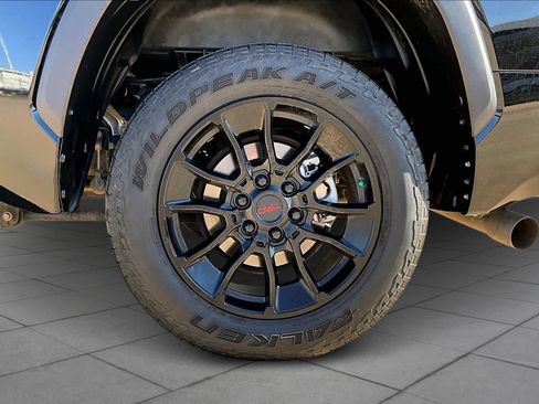 Used 2022 Toyota Tundra SR5 RWD image 11