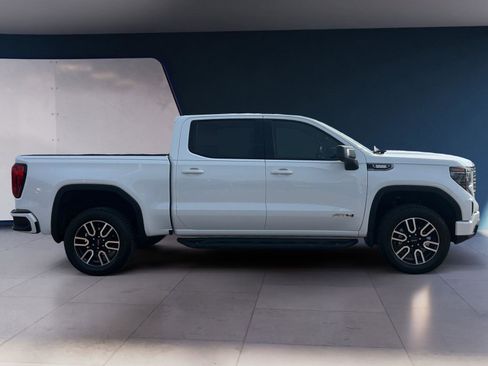 Used 2025 GMC Sierra 1500 AT4 w/ Technology Package image 6