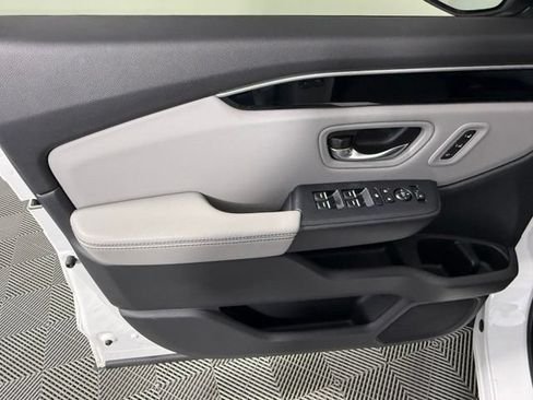 Used 2023 Honda Pilot EX-L image 14