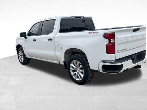 Used 2020 Chevrolet Silverado 1500 Custom w/ Custom Value Package image 8