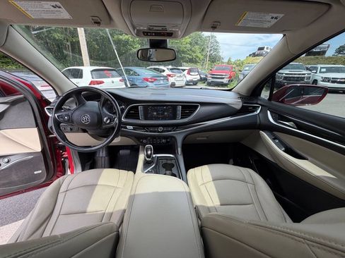 Used 2019 Buick Enclave Premium w/ Experience Buick Package FWD image 20
