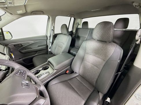 New 2026 Honda Ridgeline Sport image 11