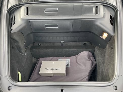 Used 2012 Porsche 911 Carrera Black Edition image 32