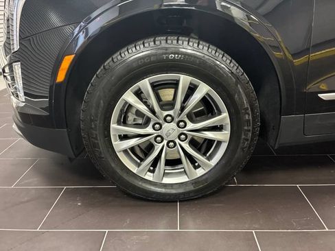 Certified 2022 Cadillac XT5 Premium Luxury FWD image 28
