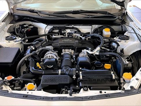 Used 2017 Toyota 86 RWD image 29