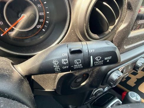 Used 2020 Jeep Wrangler Sport AWD/4WD image 16