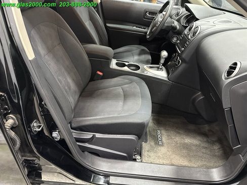 Used 2014 Nissan Rogue S w/ Convenience Package image 5