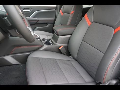 New 2026 Chevrolet Colorado Z71 w/ Z71 Convenience Package 2 image 3