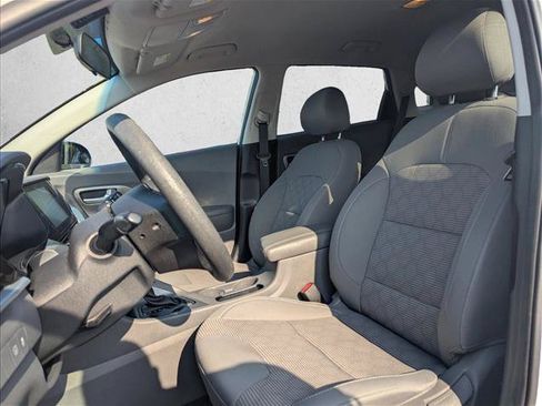 Used 2022 Kia Niro LX FWD image 21