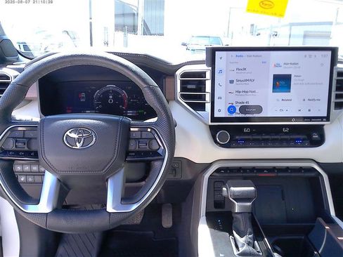 Used 2022 Toyota Tundra Capstone AWD/4WD image 11