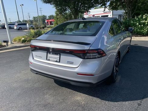 Used 2024 Honda Accord Sport image 8