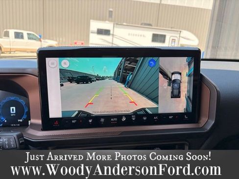 Used 2025 Ford Bronco Sport Outer Banks w/ Outer Banks Tech Package+ AWD/4WD image 11