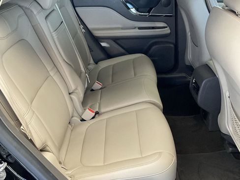 Used 2023 Lincoln Corsair AWD image 14