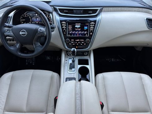 Used 2024 Nissan Murano SL image 13
